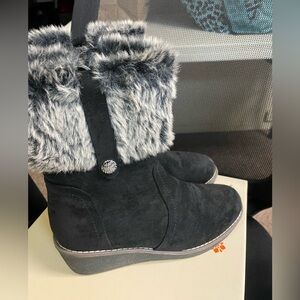 Spring Step Black Ankle Boots with Faux Fur Trim